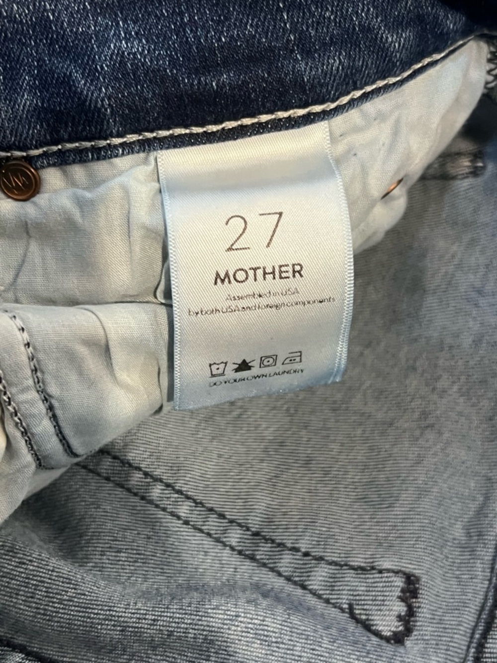 MOTHER The Rascal Ankle Chew Jeans - Picture 7 of 7